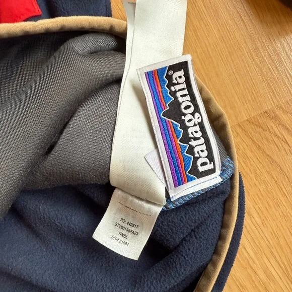 EUC Patagonia Toddler Boy Micro D Snap-T Fleece Jacket-Blue with Red and Tan - Picture 7 of 7